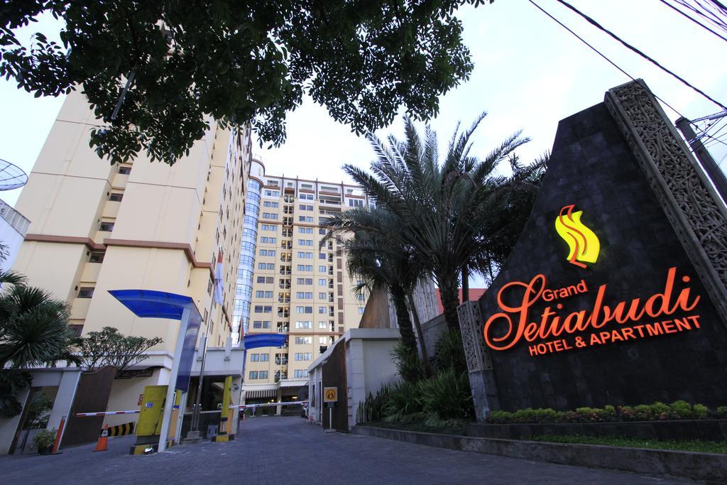 Grand Setiabudi Hotel Bandung Kültér fotó