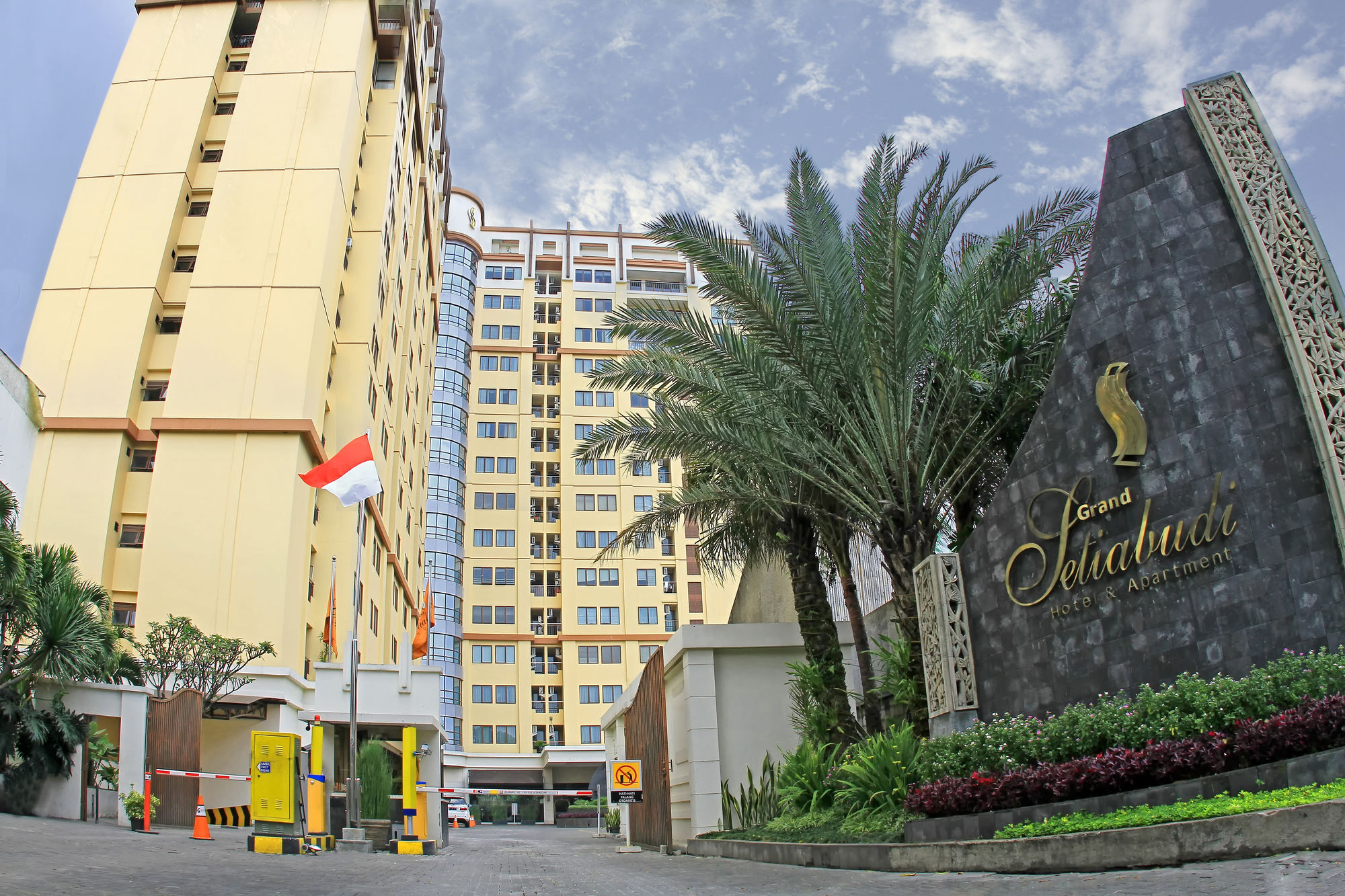 Grand Setiabudi Hotel Bandung Kültér fotó