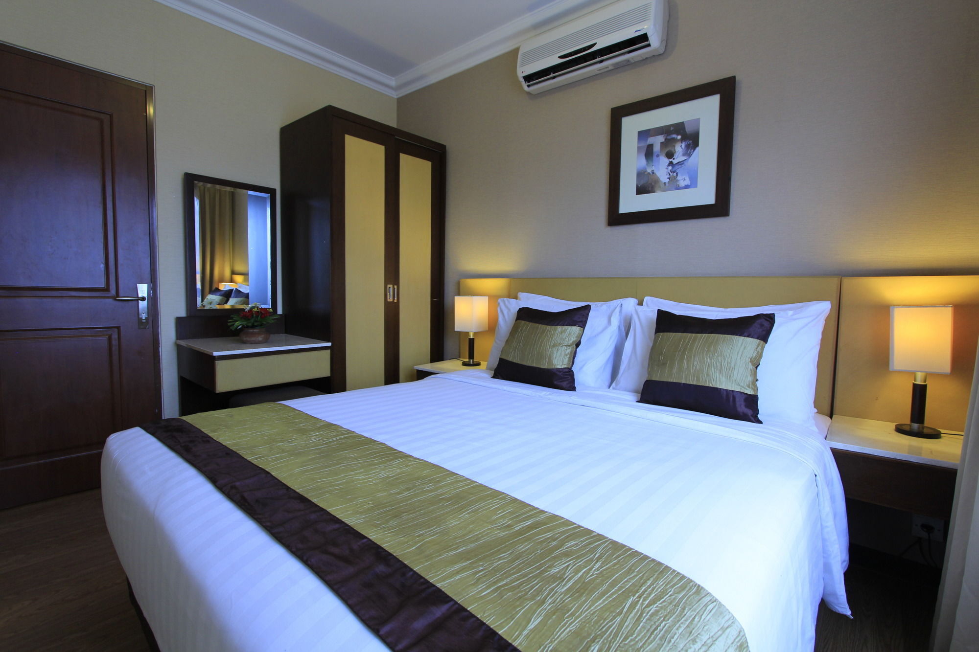 Grand Setiabudi Hotel Bandung Kültér fotó